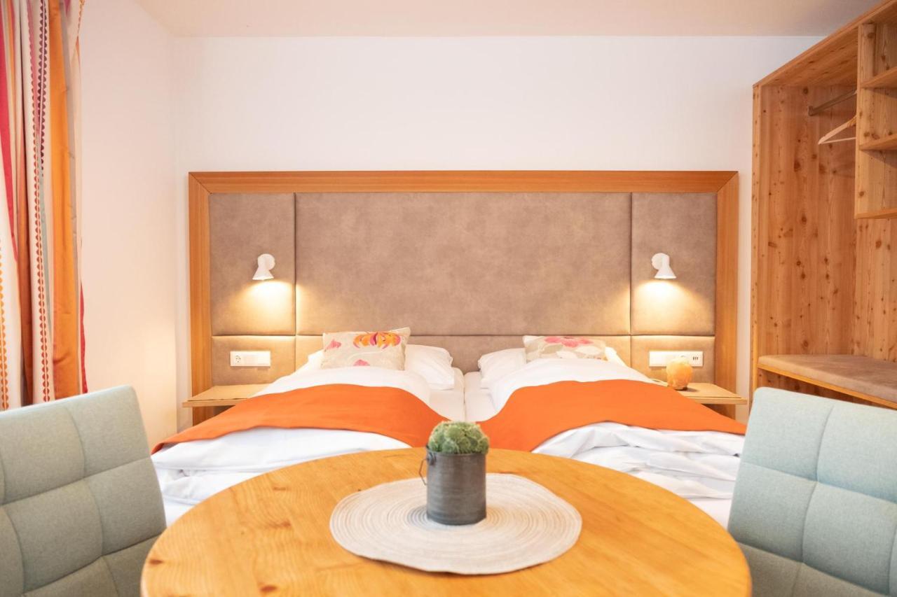 Santner, Hotel Eugendorf Luaran gambar