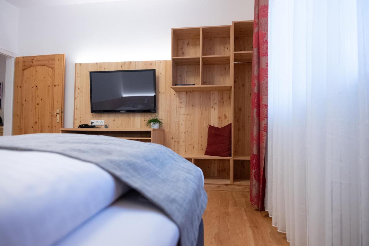 Santner, Hotel Eugendorf Luaran gambar