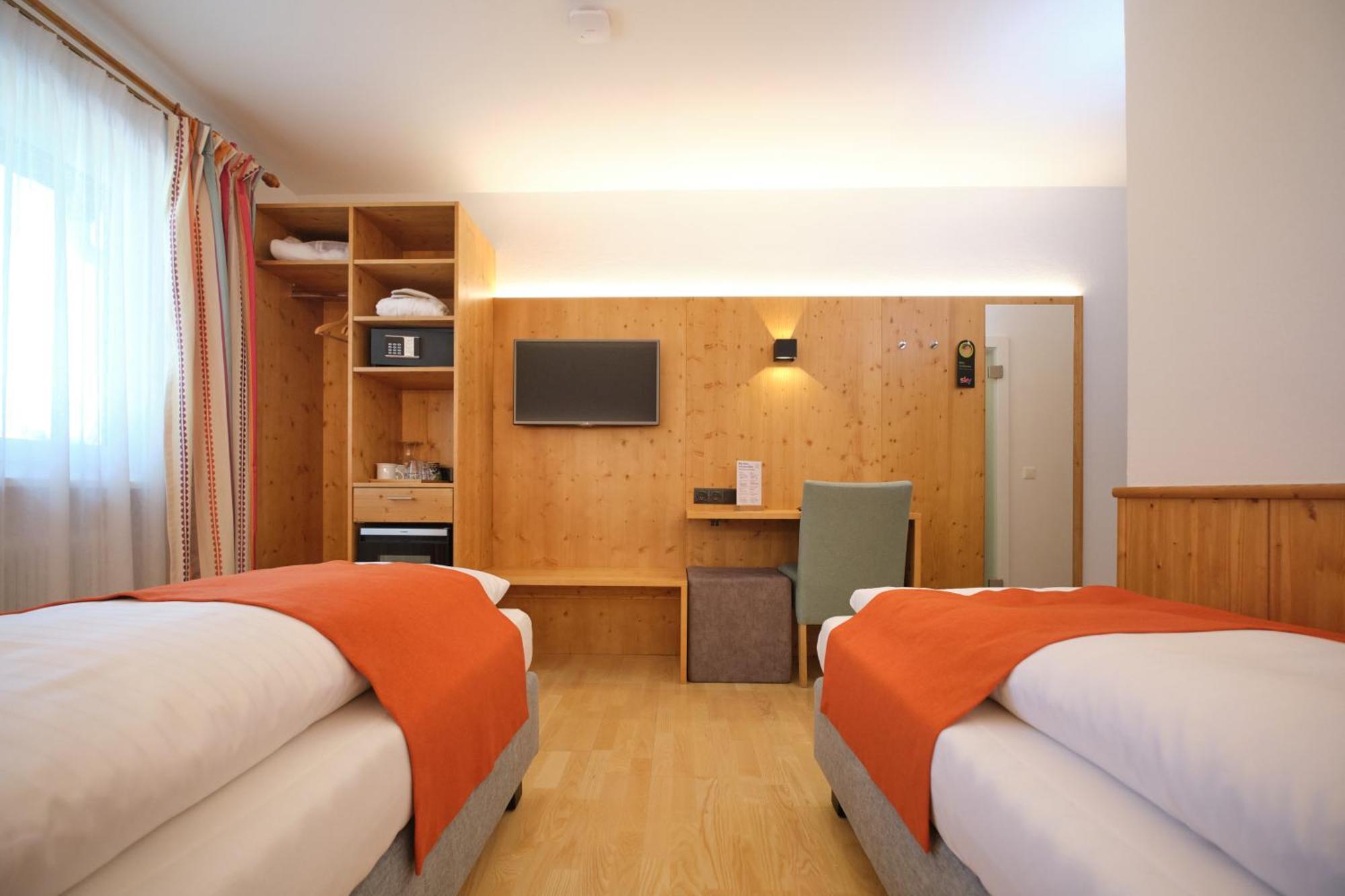 Santner, Hotel Eugendorf Luaran gambar